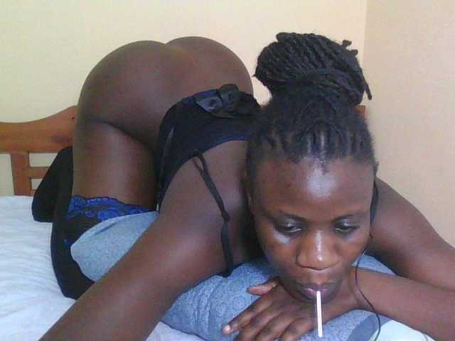 Babyrozzilah live cam on BongaCams
