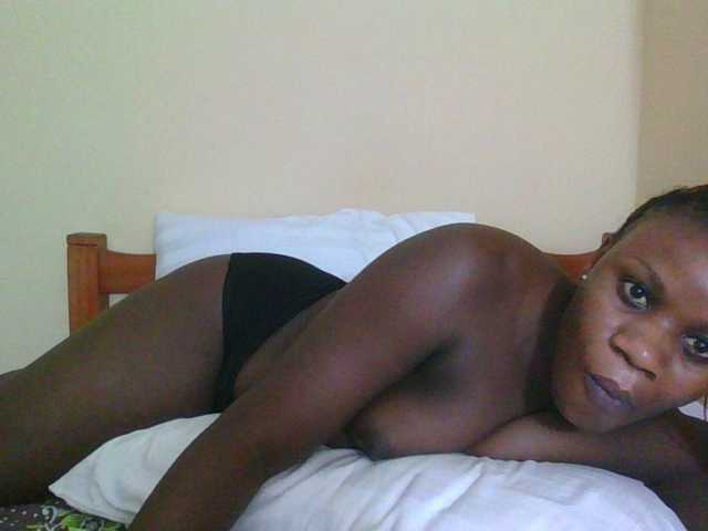 Babyrozzilah's BongaCams show and profile