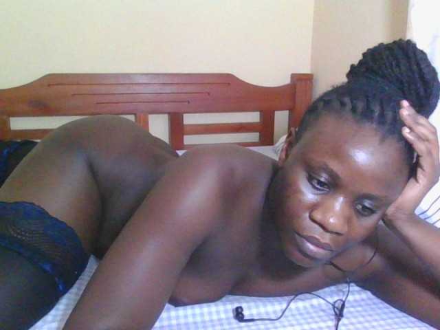 Babyrozzilah, live now on BongaCams