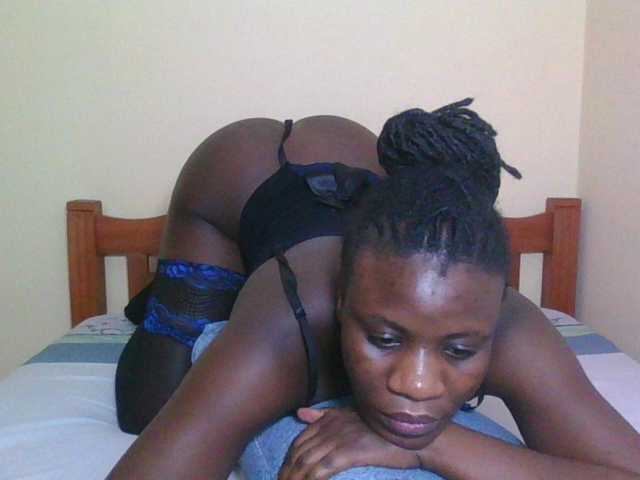 Babyrozzilah live cam on BongaCams
