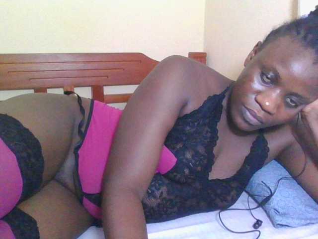 Babyrozzilah live cam on BongaCams