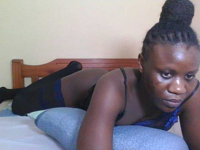Babyrozzilah live cam on BongaCams