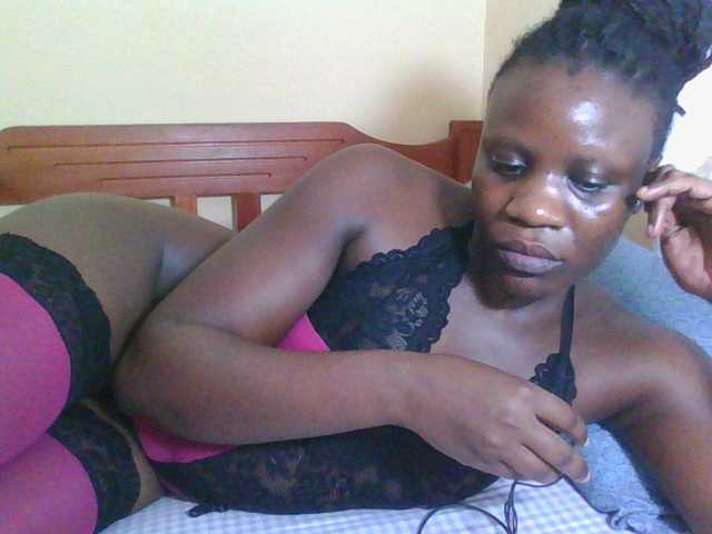 Babyrozzilah — Profile and Statistics on BongaCams