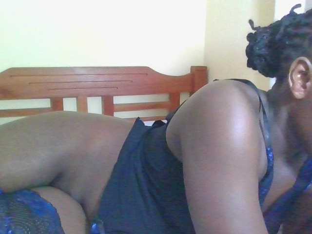 Babyrozzilah live cam on BongaCams
