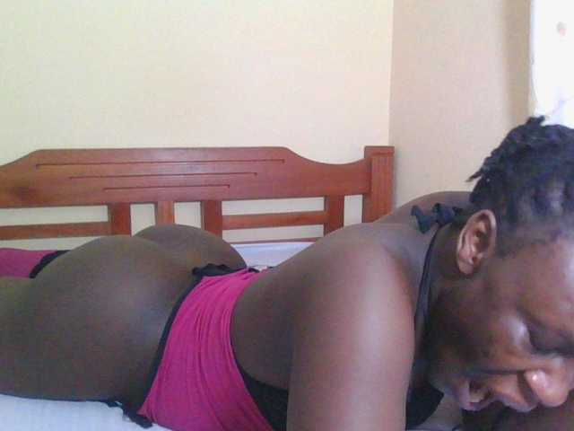 Babyrozzilah live cam on BongaCams