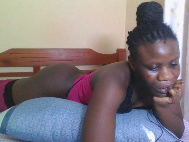 Babyrozzilah live cam on BongaCams