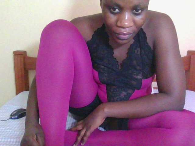 Babyrozzilah live cam on BongaCams