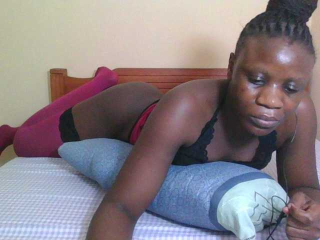 Babyrozzilah live cam on BongaCams