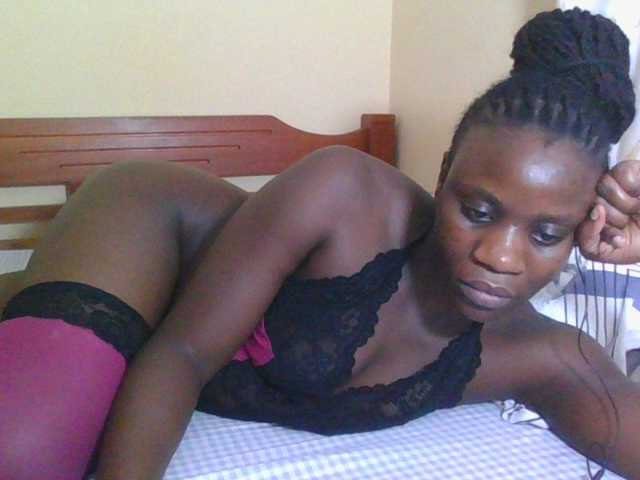 Babyrozzilah live cam on BongaCams