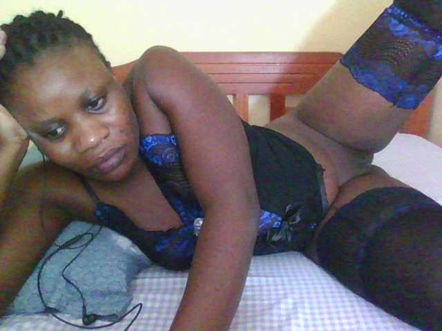 Babyrozzilah live cam on BongaCams