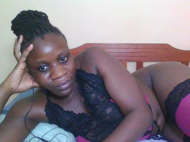 Babyrozzilah live cam on BongaCams