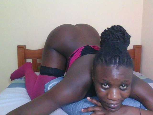 Babyrozzilah live cam on BongaCams