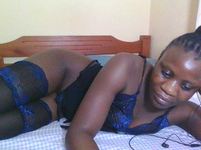 Babyrozzilah live cam on BongaCams