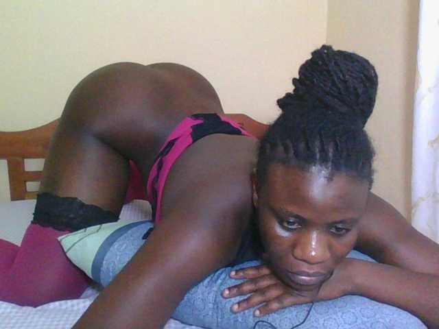 Babyrozzilah live cam on BongaCams