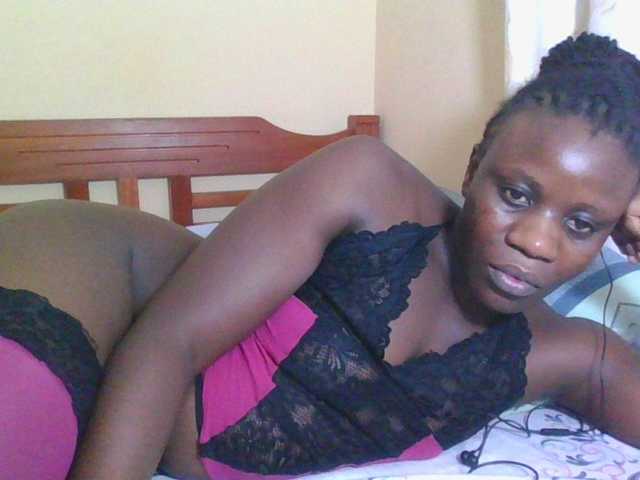 Babyrozzilah live cam on BongaCams