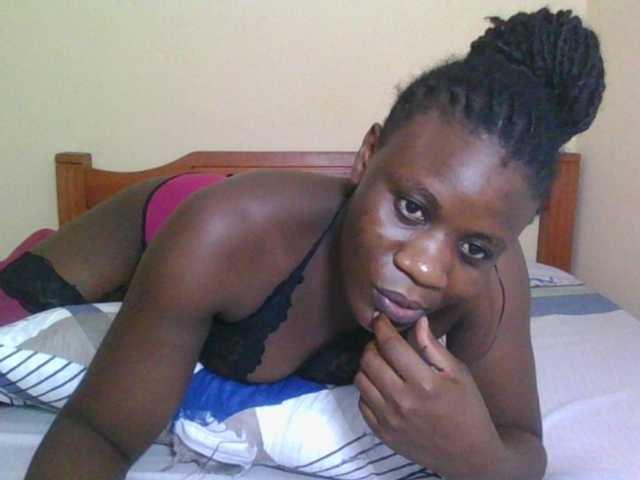 Babyrozzilah live cam on BongaCams