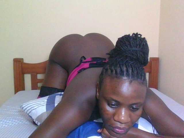 Babyrozzilah live cam on BongaCams
