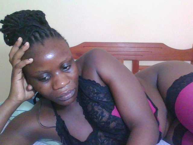 Babyrozzilah live cam on BongaCams