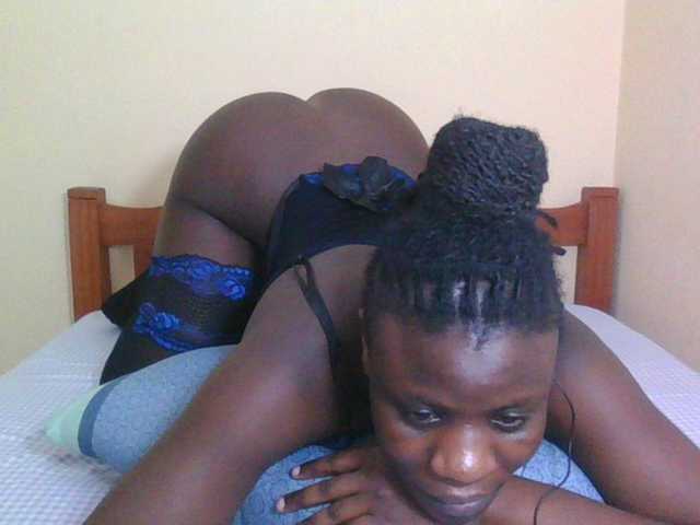 Babyrozzilah live cam on BongaCams