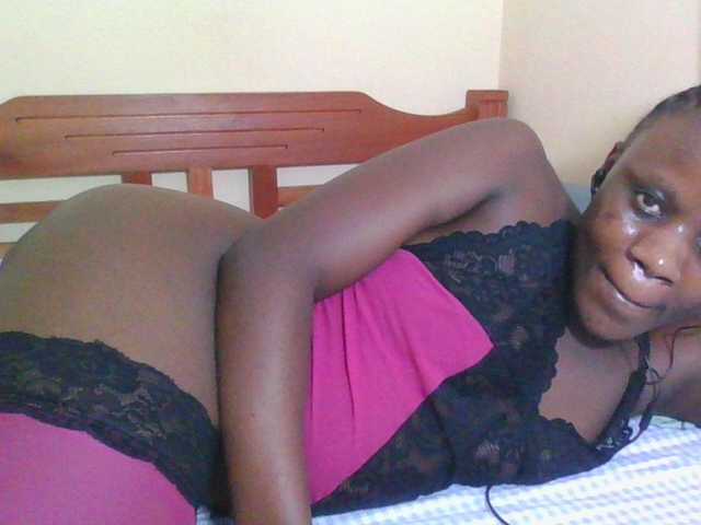 Babyrozzilah live cam on BongaCams