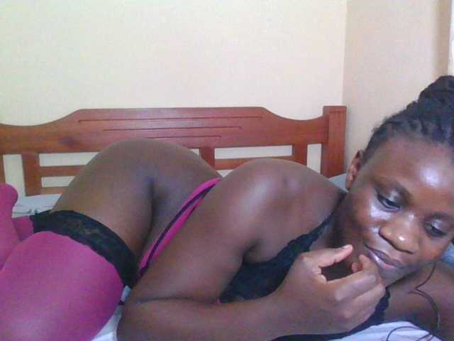 Babyrozzilah live cam on BongaCams