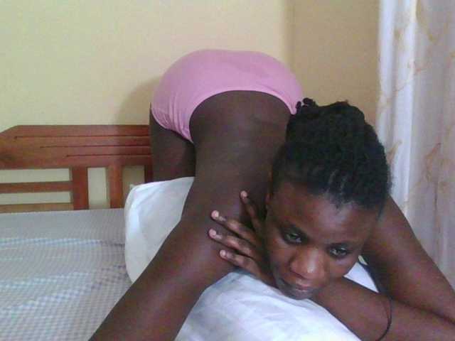 Babyrozzilah live cam on BongaCams