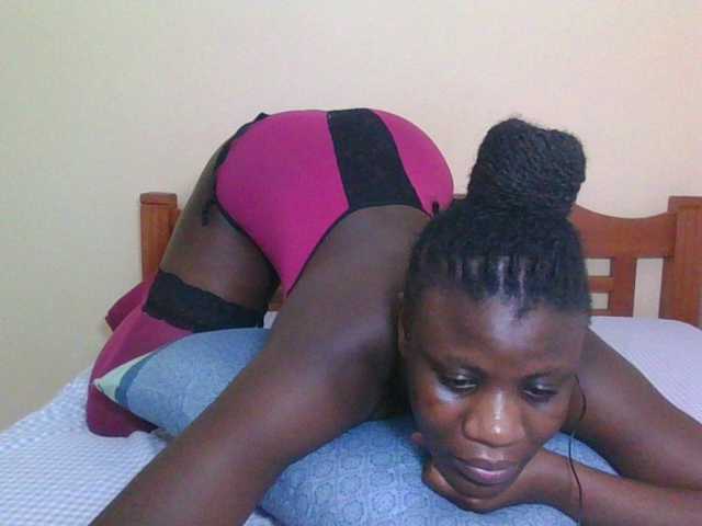 Babyrozzilah live cam on BongaCams
