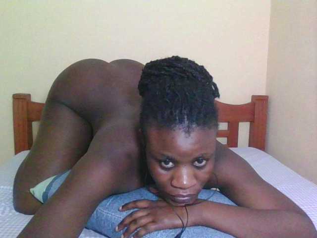 Babyrozzilah live cam on BongaCams