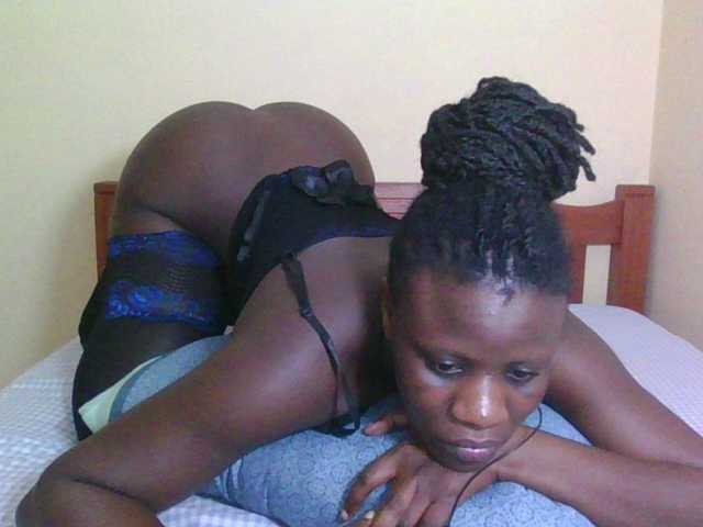 Babyrozzilah live cam on BongaCams