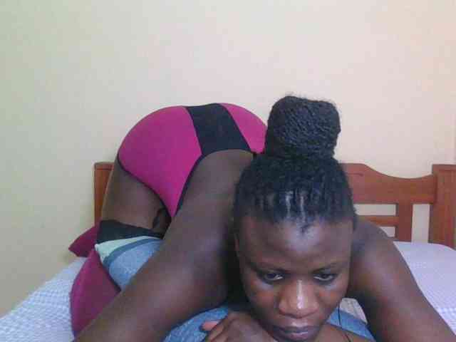 Babyrozzilah webcam