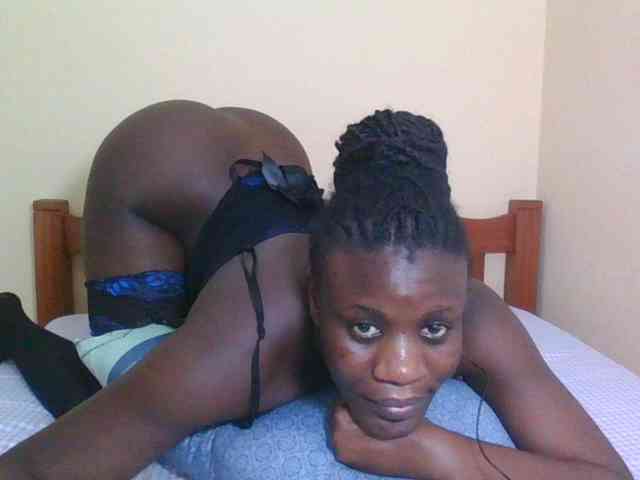 Babyrozzilah webcam