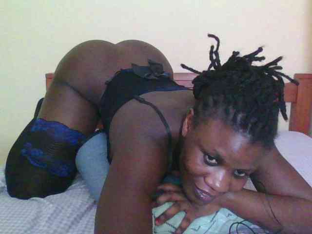 Babyrozzilah webcam