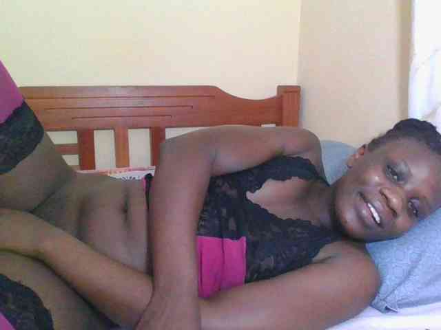 Babyrozzilah webcam