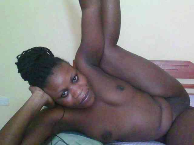Babyrozzilah webcam