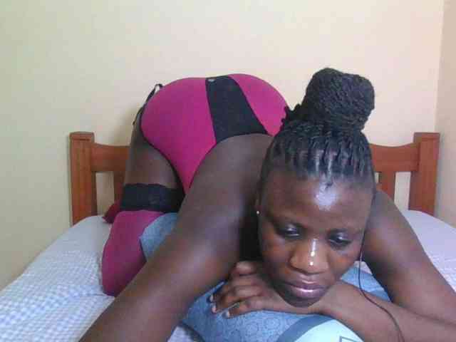 Babyrozzilah webcam