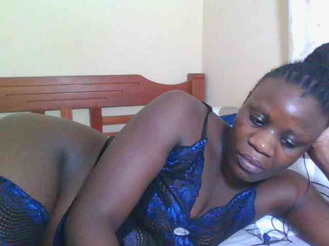 Babyrozzilah webcam