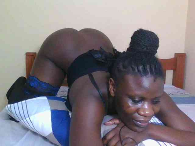 Babyrozzilah webcam