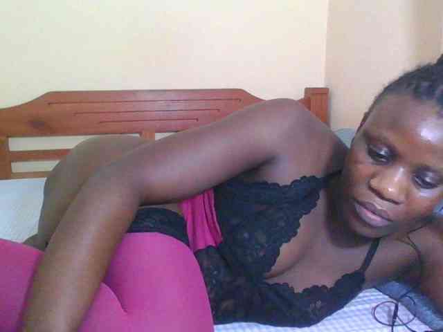 Babyrozzilah webcam
