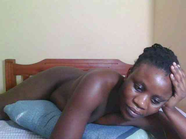 Babyrozzilah webcam