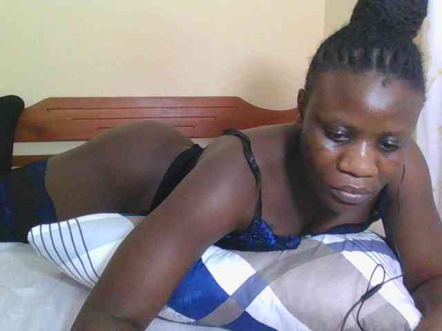 Babyrozzilah webcam