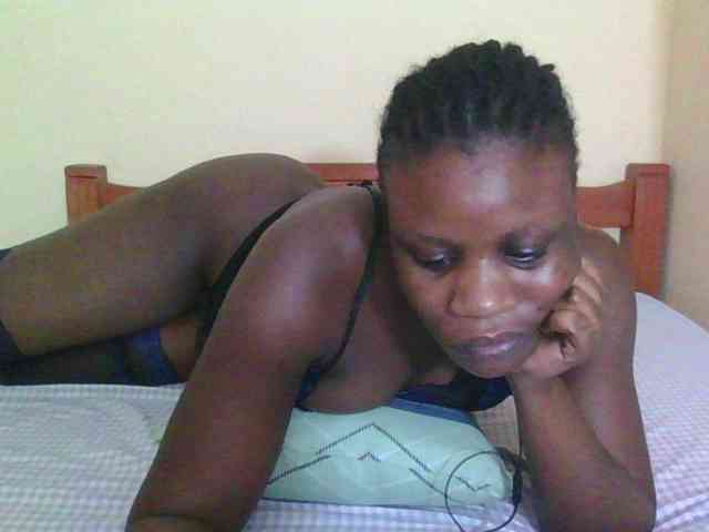 Babyrozzilah webcam