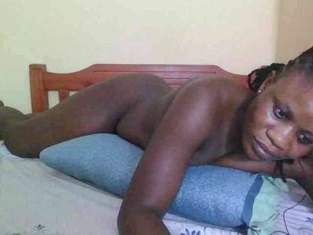 Babyrozzilah webcam