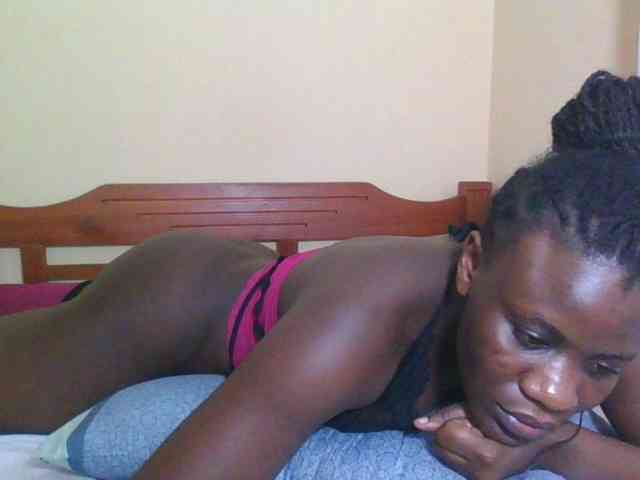 Babyrozzilah webcam
