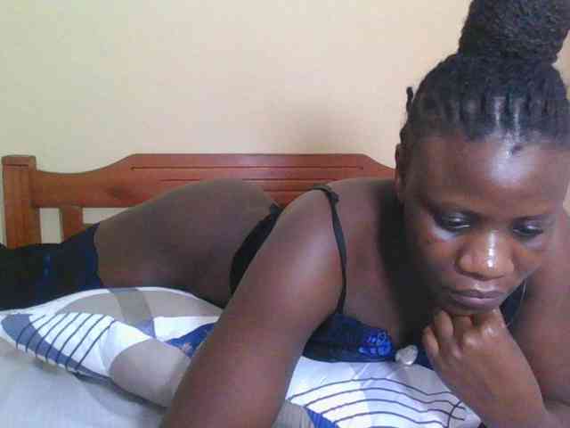 Babyrozzilah webcam