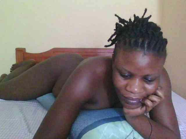 Babyrozzilah webcam