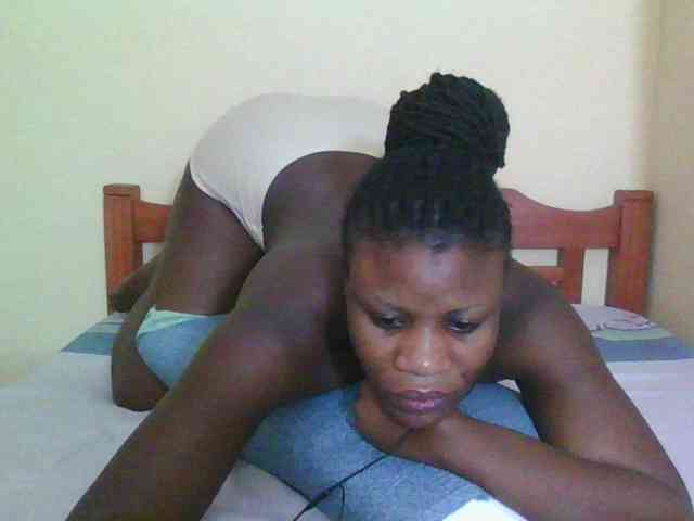 Babyrozzilah webcam