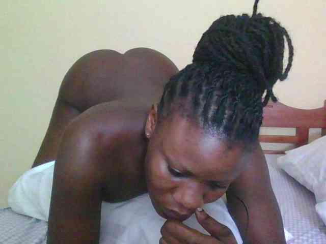 Babyrozzilah webcam