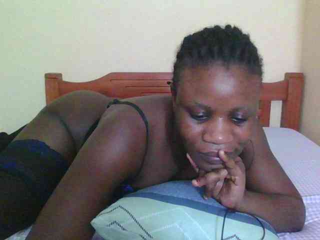 Babyrozzilah webcam