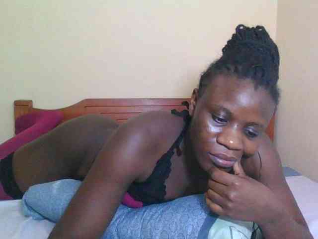 Babyrozzilah webcam