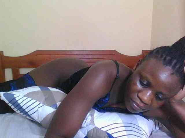 Babyrozzilah webcam